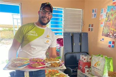 Donación de alimentos a Escuela Mi Casita Linda